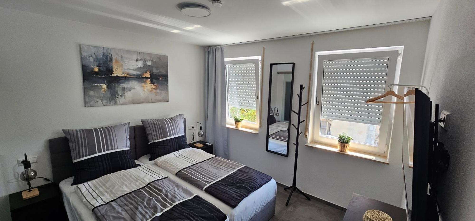 Doppelzimmer Mit Neckarblick Nuertingen Exterior foto